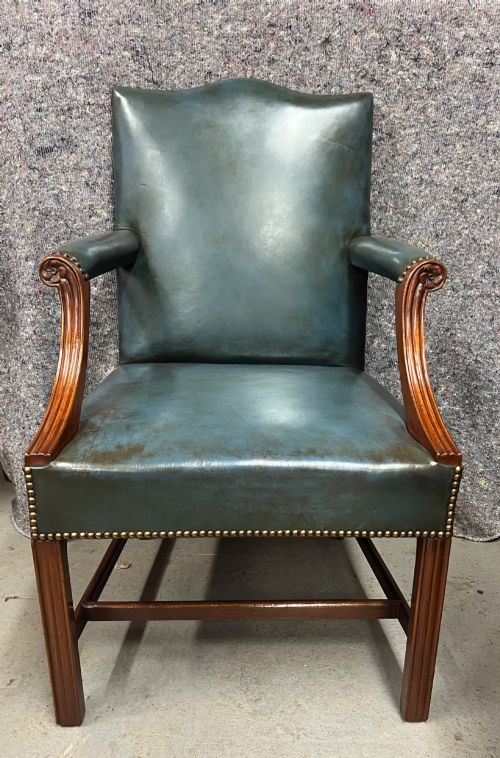 Gainsborough Style Desk Chair