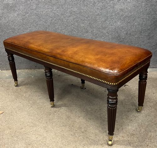 Early 19th.c. Fluted Leg & Leather Window Seat