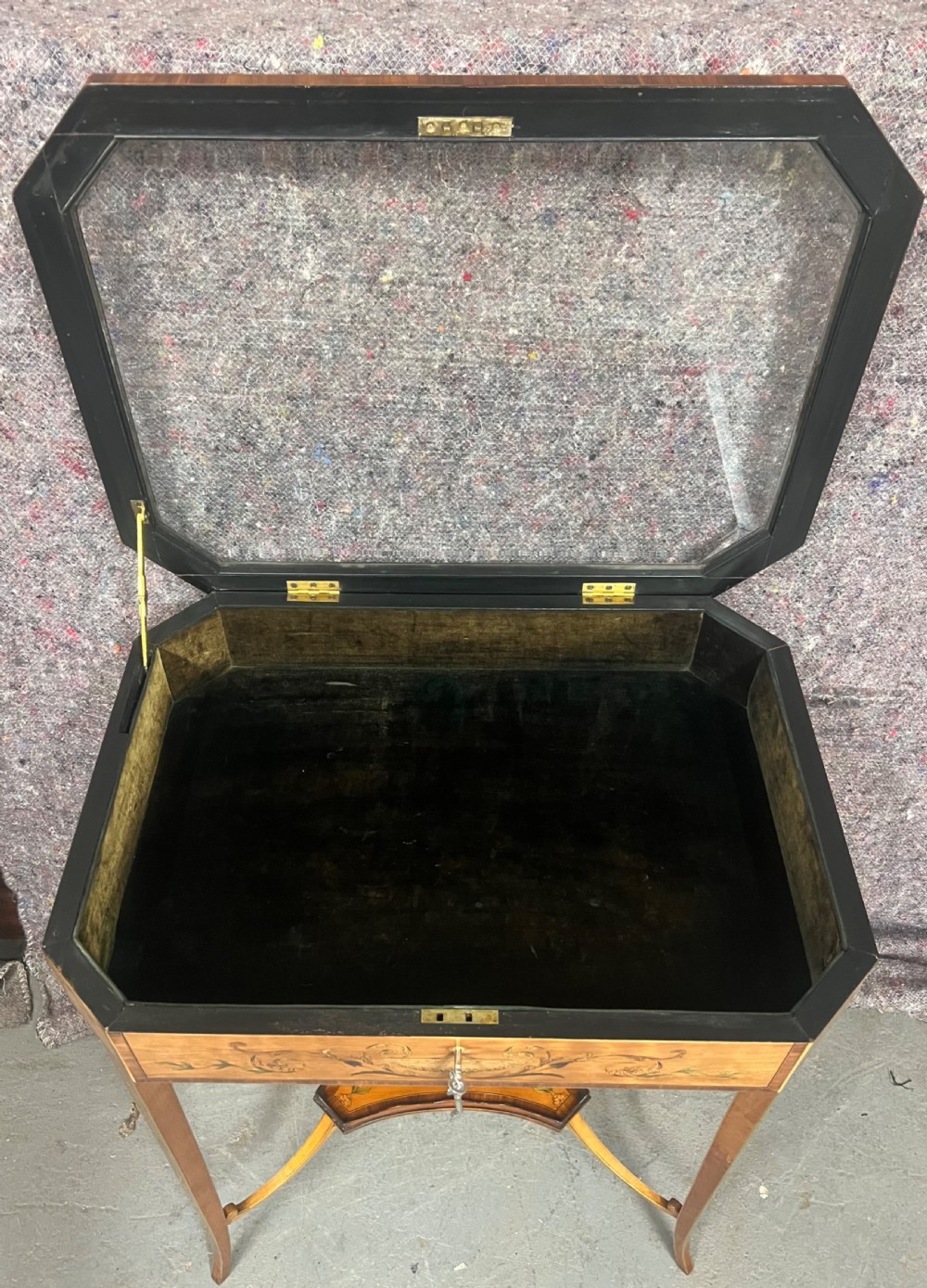 Superb Antique Satinwood & Inlaid Bijouterie Cabinet View XII