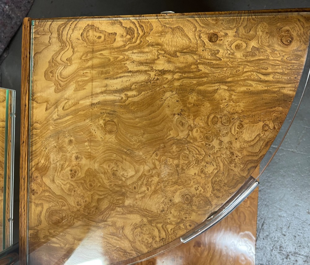 Stunning Art Deco Triptych Mirrored Dressing Table View XVI