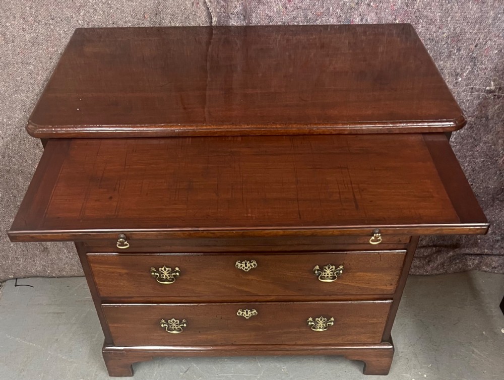 Small George III Mahogany Chest with Slide View III