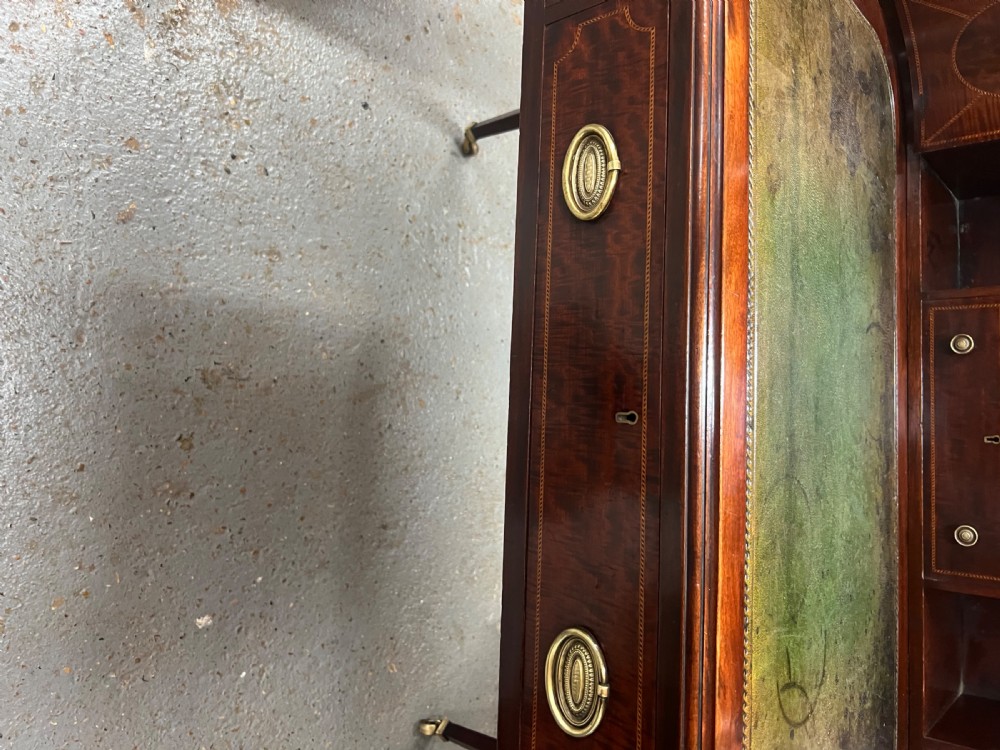 Shapland & Petter Carlton House Desk View XVII