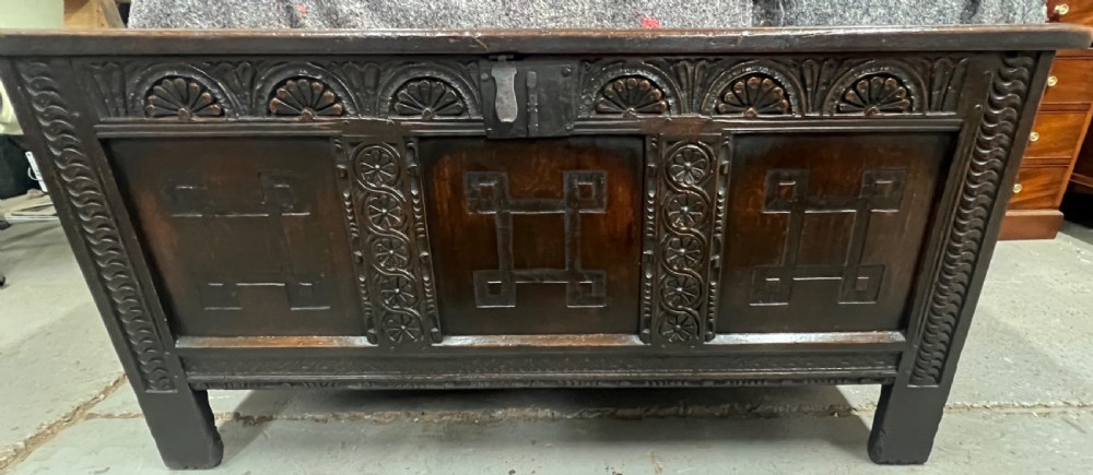 Original Early Oak Coffer View III