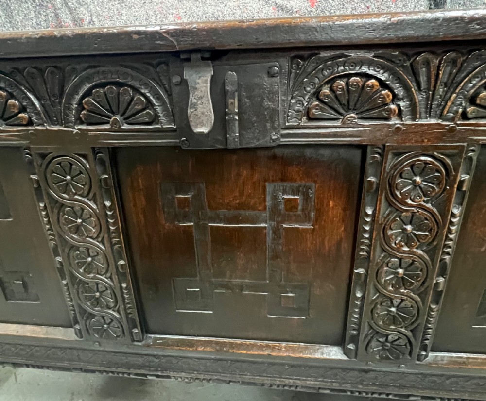 Original Early Oak Coffer View VIII
