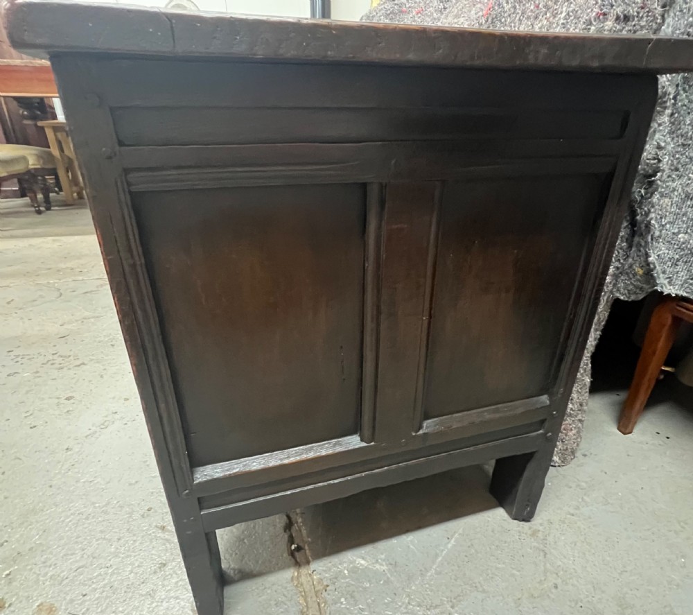 Original Early Oak Coffer View XIII