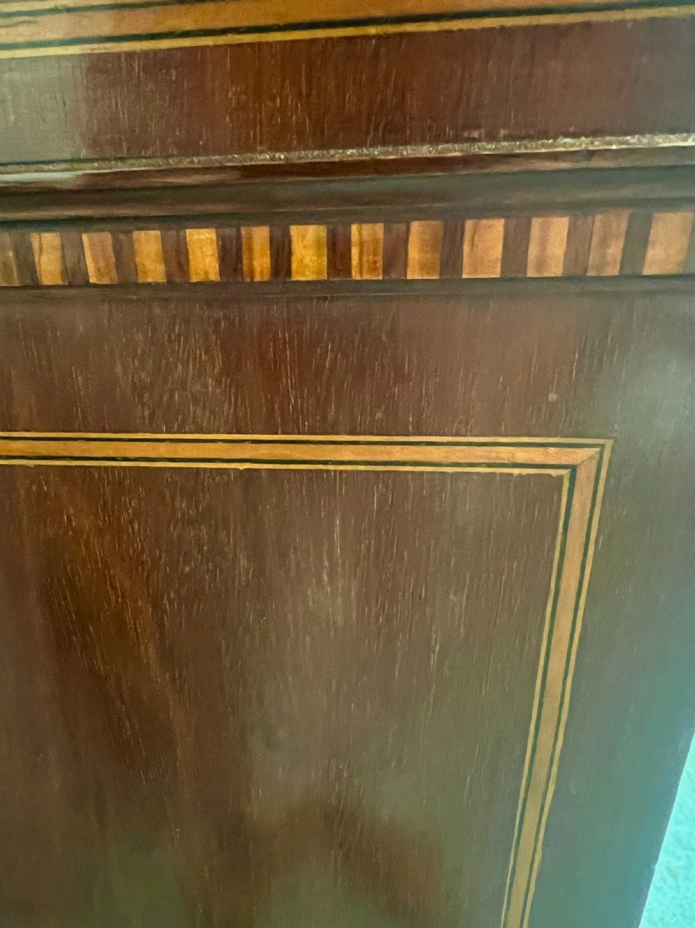 Edwardian Maple & Co. Mahogany & Inlaid Bookcase View VI
