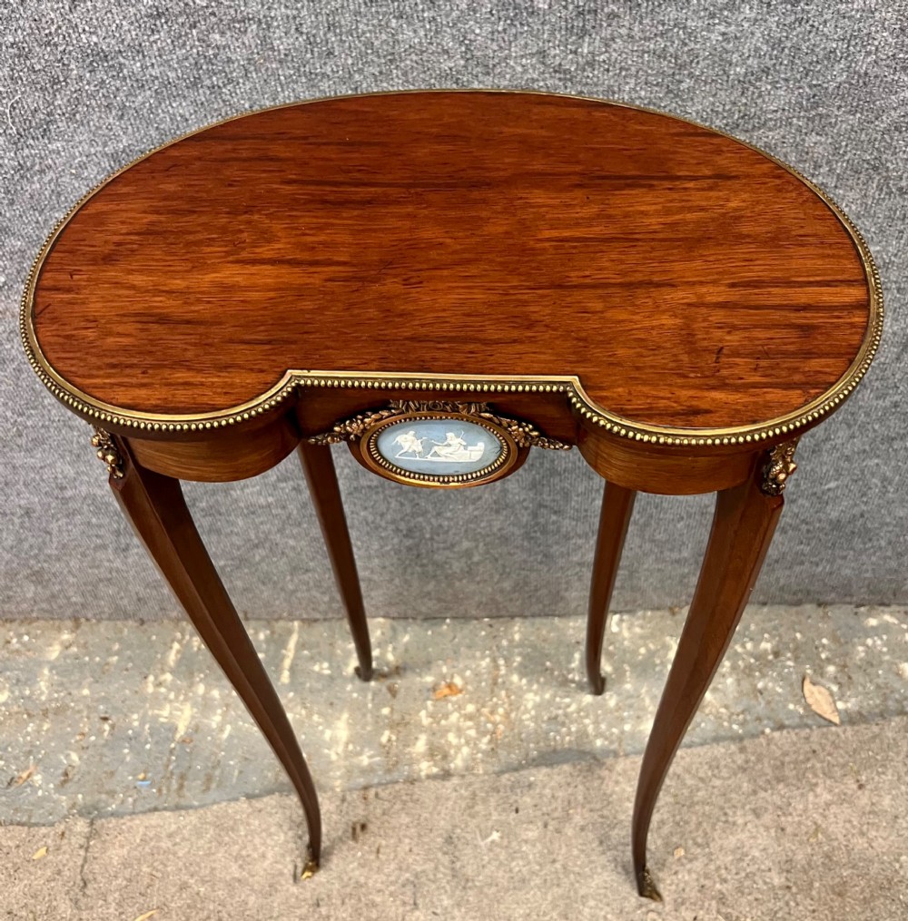 A tall mahogany kidney-shaped occasional table featuring slender cabriole legs, a beaded gilt bronze rim, and a central blue jasperware medallion framed in ormolu. View II