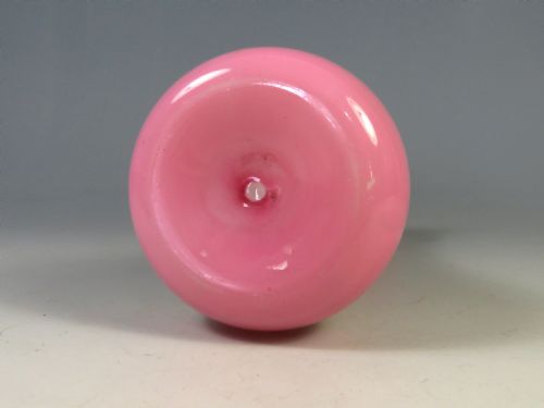 STOURBRIDGE PINK OVER WHITE FAUX CAMEO GLASS VASE - ADDITIONAL PHOTO 5