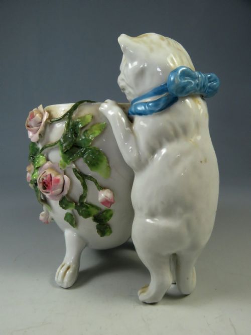 ANTIQUE SITZENDORF POT POURRI CAT AND FLOWERS - ADDITIONAL PHOTO 5