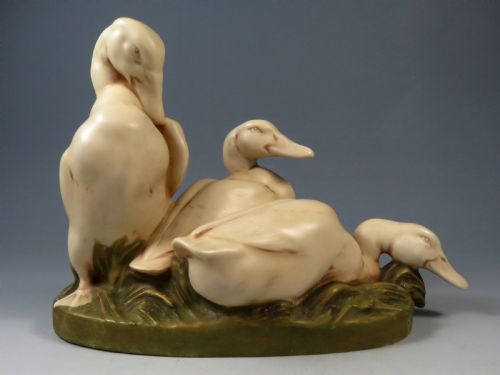 ANTIQUE BOHEMIAN PORCELAIN ROYAL DUX FIGURINE 3 DUCKS - ADDITIONAL PHOTO 2