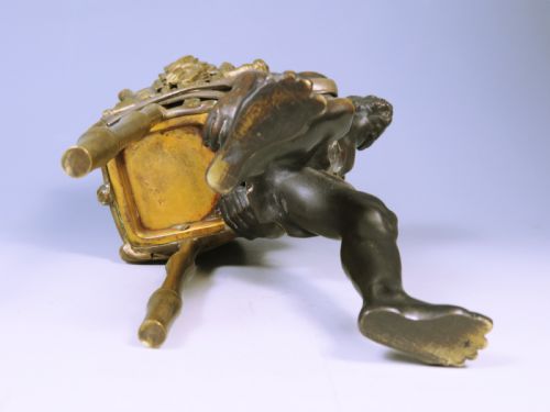 ANTIQUE 19TH CENTURY AUSTRIAN BRONZE MOORISH MAN CARRYING A BASKET - ADDITIONAL PHOTO 8