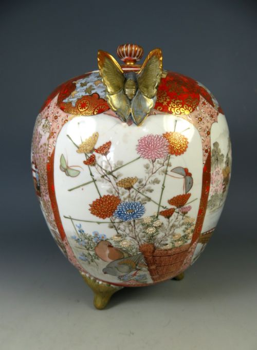 LARGE ANTIQUE JAPANESE KUTANI PORCELAIN JAR AND COVER - ADDITIONAL PHOTO 2