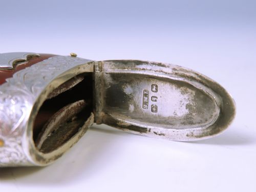 ANTIQUE HALLMARKED SILVER ENTADA SEED VESTA CASE - ADDITIONAL PHOTO 4