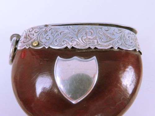 ANTIQUE HALLMARKED SILVER ENTADA SEED VESTA CASE - ADDITIONAL PHOTO 5