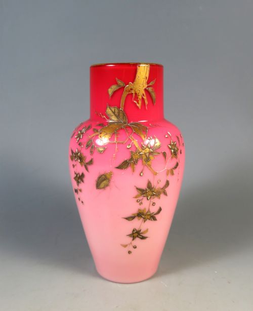 ANTIQUE BOHEMIAN HARRACH PEACHBLOW GLASS VASE WITH BEETLE