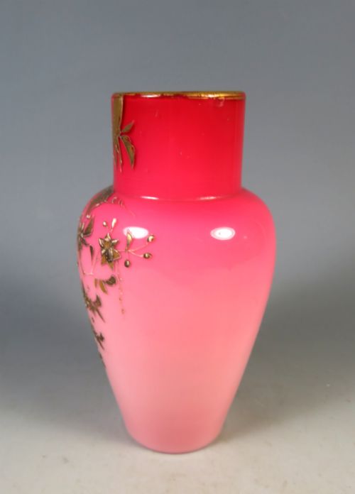 ANTIQUE BOHEMIAN HARRACH PEACHBLOW GLASS VASE WITH BEETLE - ADDITIONAL PHOTO 1