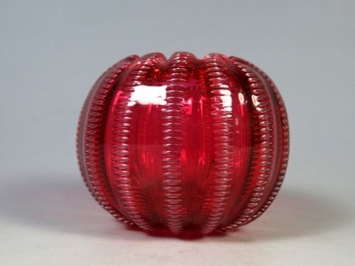 ANTIQUE STEVENS AND WILLIAMS JEWEL PATTERN POSY BOWL - ADDITIONAL PHOTO 1