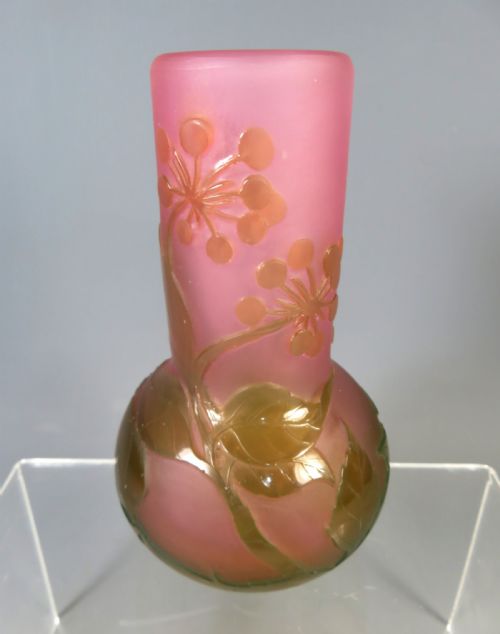 ANTIQUE ART NOUVEAU GALLE FRENCH CAMEO GLASS VASE - ADDITIONAL PHOTO 1