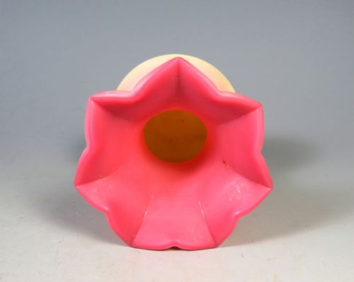 ANTIQUE BURMESE GLASS URANIUM POSY VASE THOMAS WEBB AND SONS - ADDITIONAL PHOTO 3