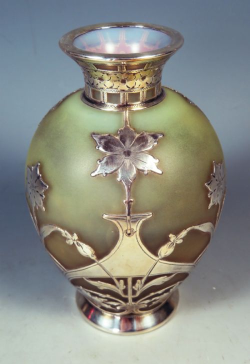 ANTIQUE ART NOUVEAU STEUBEN URANIUM GLASS VASE SILVER OVERLAY - ADDITIONAL PHOTO 3