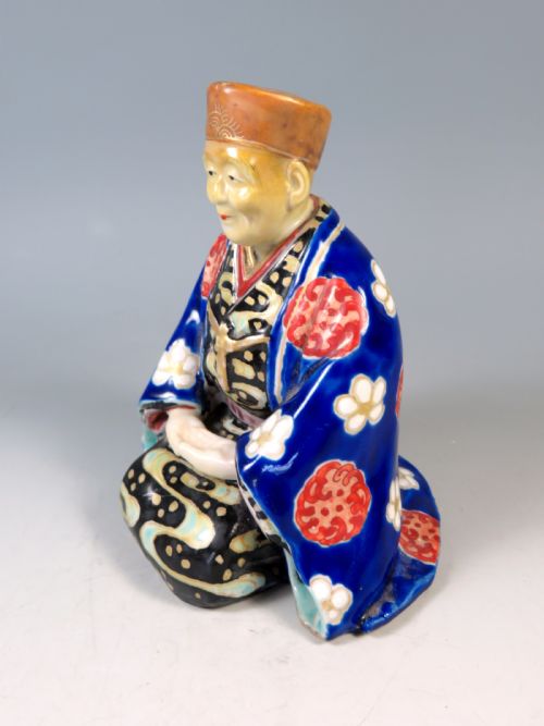 ANTIQUE JAPANESE KUTANI PORCELAIN OKIMONO OF A MONK - ADDITIONAL PHOTO 2