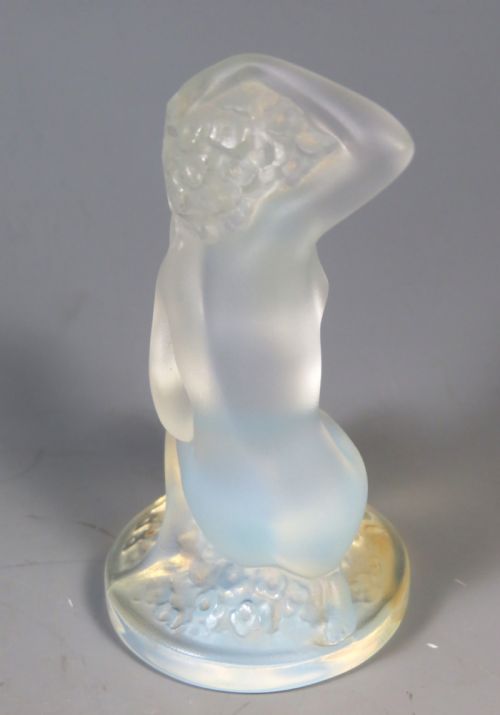 ANTIQUE LALIQUE OPALESCENT GLASS NUDE GIRL FIGURINE - ADDITIONAL PHOTO 3