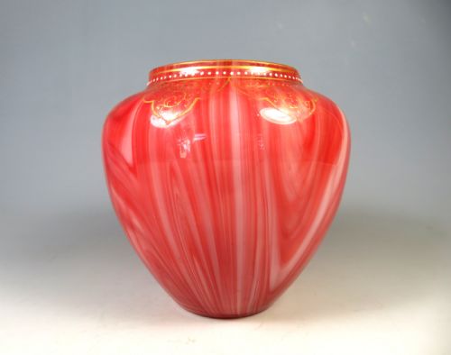 ANTIQUE LOETZ CARNEOL GILDED GLASS VASE - ADDITIONAL PHOTO 1