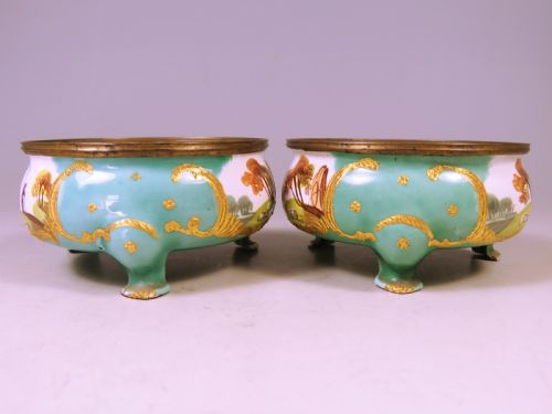 ANTIQUE PAIR OF 18TH C BILSTON STAFFORDSHIRE ENAMEL SALT CELLARS - ADDITIONAL PHOTO 3