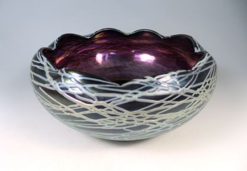 ANTIQUE KRALIK IRIDESCENT AMETHYST GLASS RANDOM TRAIL BOWL - ADDITIONAL PHOTO 2