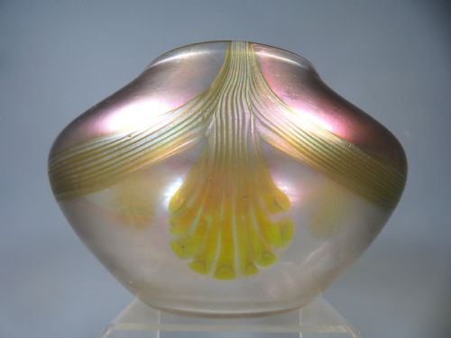 ANTIQUE LOETZ FESTOONS AND SHELLS IRIDESCENT GLASS BOWL - ADDITIONAL PHOTO 1