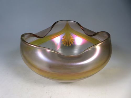 ANTIQUE LOETZ FESTOONS AND SHELLS IRIDESCENT GLASS BOWL - ADDITIONAL PHOTO 3