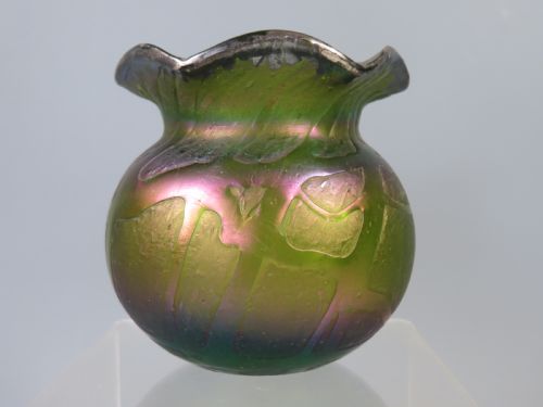 ANTIQUE BOHEMIAN KRALIK PAMPAS GLASS VASE WITH SILVER RIM - ADDITIONAL PHOTO 1