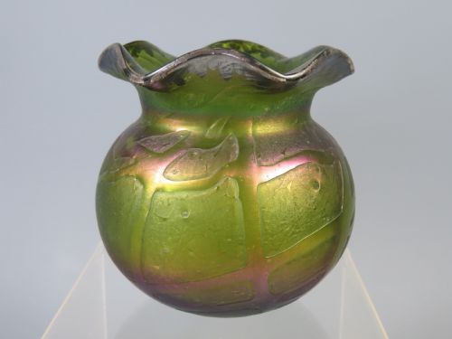ANTIQUE BOHEMIAN KRALIK PAMPAS GLASS VASE WITH SILVER RIM - ADDITIONAL PHOTO 3