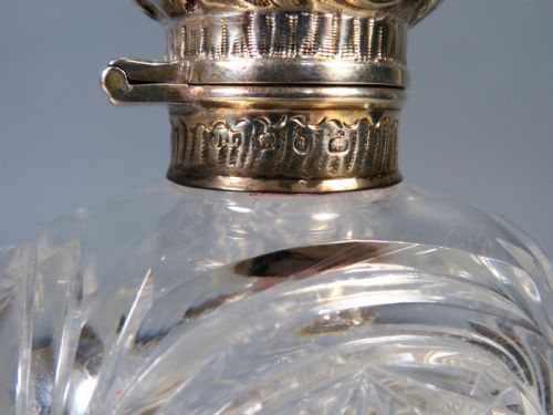 ANTIQUE SILVER TOPPED CUT GLASS SCENT PERFUME BOTTLE - ADDITIONAL PHOTO 2