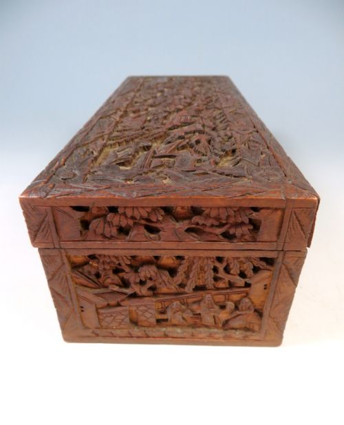 ANTIQUE CHINESE CARVED BOXWOOD GLOVE BOX - ADDITIONAL PHOTO 4
