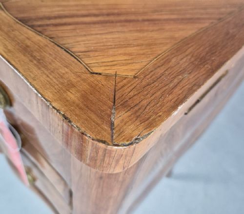 19 TH CENTURY FRENCH TULIPWOOD POUDREUSE DRESSING TABLE - ADDITIONAL PHOTO 8
