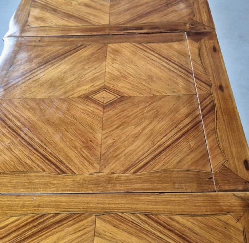19 TH CENTURY FRENCH TULIPWOOD POUDREUSE DRESSING TABLE - ADDITIONAL PHOTO 15