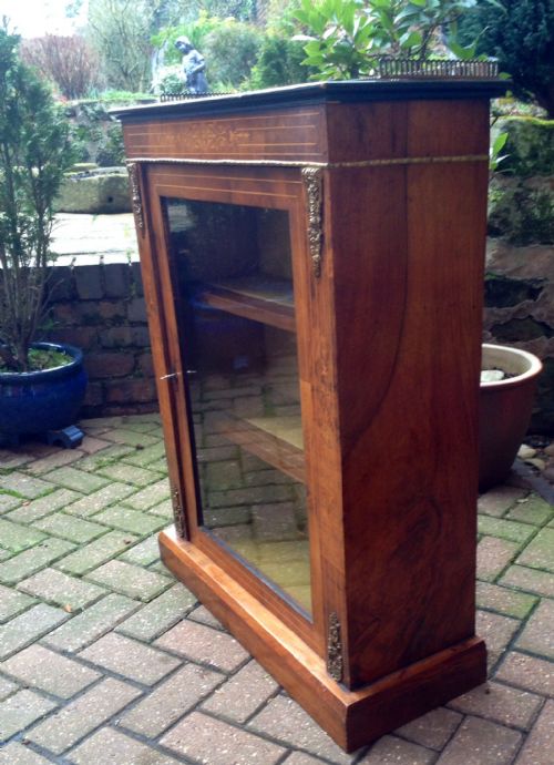 DELIGHTFUL WALNUT PIER CABINET - ADDITIONAL PHOTO 5