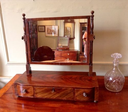 mahogany toilet mirror - CATEGORY: ANTIQUE MIRRORS - DATED 1800