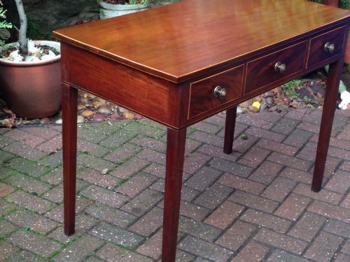 GEORGIAN SIDE TABLE - ADDITIONAL PHOTO 1