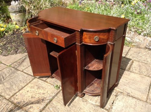 REGENCY MAHOGANY SIDE CABINET - ADDITIONAL PHOTO 2