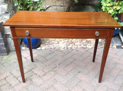 NARROW MAHOGANY SIDE TABLE - ADDITIONAL PHOTO 1