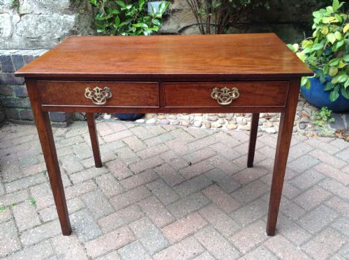 GEORGIAN MAHOGANY SIDE TABLE - ADDITIONAL PHOTO 2