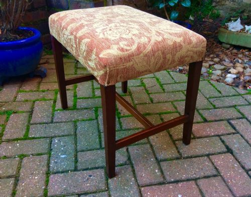 MAHOGANY STOOL - ADDITIONAL PHOTO 2