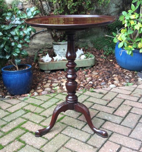 EXQUISITE SMALL MAHOGANY TRIPOD TABLE - ADDITIONAL PHOTO 2