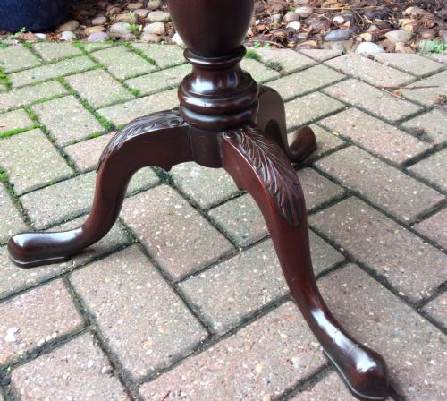 EXQUISITE SMALL MAHOGANY TRIPOD TABLE - ADDITIONAL PHOTO 3