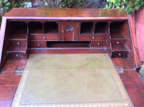 SMALL GEORGIAN BUREAU - ADDITIONAL PHOTO 4