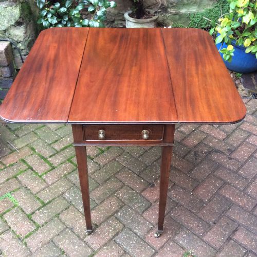GEORGIAN SUPPER TABLE OR PEMBROKE TABLE - ADDITIONAL PHOTO 3