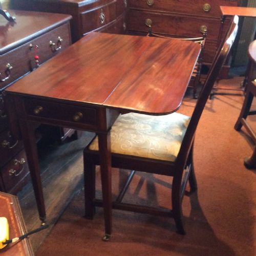GEORGIAN SUPPER TABLE OR PEMBROKE TABLE - ADDITIONAL PHOTO 4