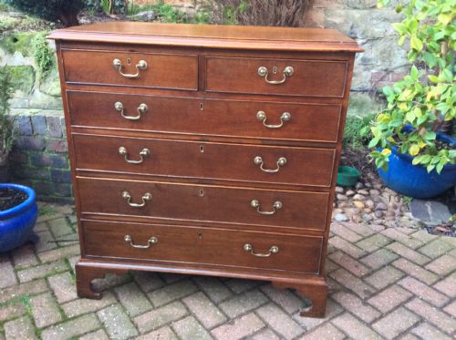 georgian oak chest of drawers - CATEGORY: ANTIQUE CHEST OF DRAWERS - DATED 1750